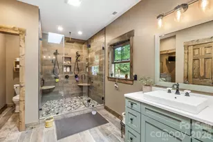 1009 Larkspur Trl, Banner Elk, NC 28604 - Photo 15
