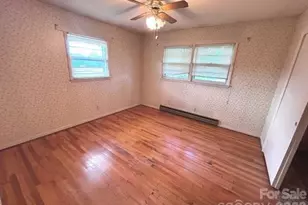 3196 Westview St, Valdese, NC 28690 - Photo 13