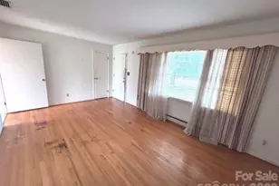 3196 Westview St, Valdese, NC 28690 - Photo 3