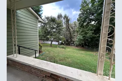 28 S College Street, Weaverville, NC 28787 - Photo 9