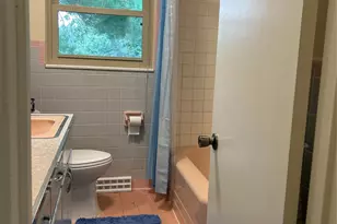 28 S College St, Weaverville, NC 28787 - Photo 21