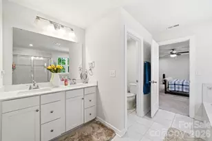 10129 Harvest Gold Dr, Charlotte, NC 28215 - Photo 17