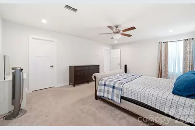 10129 Harvest Gold Drive, Charlotte, NC 28215 - Photo 13