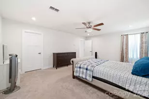 10129 Harvest Gold Dr, Charlotte, NC 28215 - Photo 13