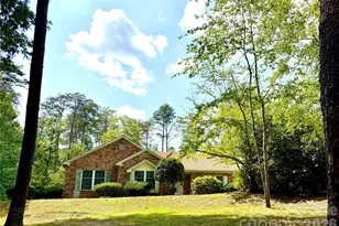 2000 Golf Course Rd, Columbus, NC 28722 - Photo 3