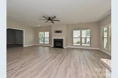 6320 Kennard Drive, Charlotte, NC 28216 - Photo 11