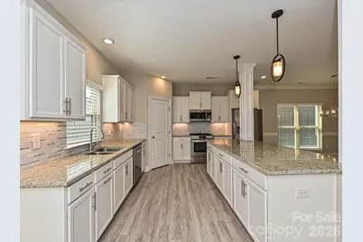 6320 Kennard Drive, Charlotte, NC 28216 - Photo 7
