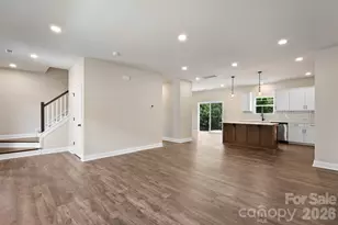 191 Cherry Spgs Ln, Asheville, NC 28804 - Photo 9