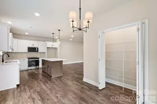 191 Cherry Spgs Ln, Asheville, NC 28804 - Photo 19