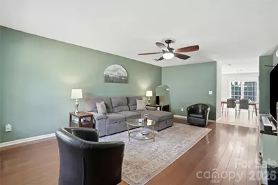 9428 Quilting Bee Lane, Charlotte, NC 28216 - Photo 5
