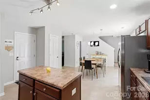 9428 Quilting Bee Lane, Charlotte, NC 28216 - Photo 9