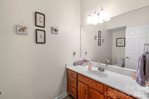 2713 Mill Valley Ct, Matthews, NC 28105 - Photo 25