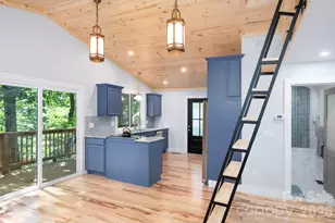 17 Woodhaven Pl, Asheville, NC 28805 - Photo 9