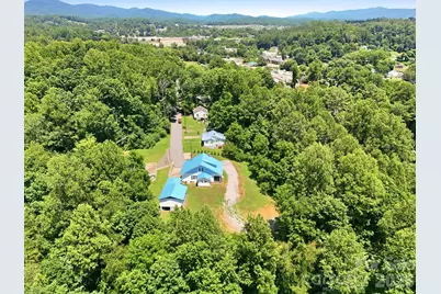 1231 Caldwell Place NW, Lenoir, NC 28645 - Photo 17