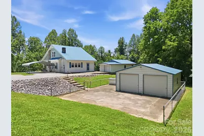 1231 Caldwell Place NW, Lenoir, NC 28645 - Photo 5