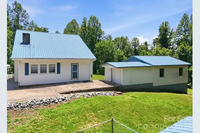 1231 Caldwell Place NW, Lenoir, NC 28645 - Photo 7
