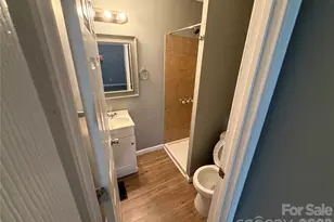 1018 Frederick St, Shelby, NC 28150 - Photo 5