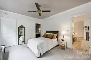 241 Queens Rd, Charlotte, NC 28204 - Photo 29