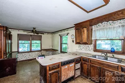 648 Tracy Lane, Gastonia, NC 28056 - Photo 15