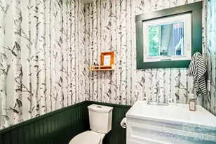 150 Indian Cave Park Rd, Hendersonville, NC 28739 - Photo 15