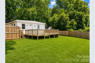 2007 Highland Street, Charlotte, NC 28208 - Photo 39