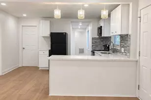 2007 Highland St, Charlotte, NC 28208 - Photo 9