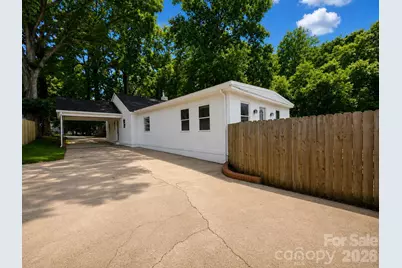 2007 Highland Street, Charlotte, NC 28208 - Photo 43