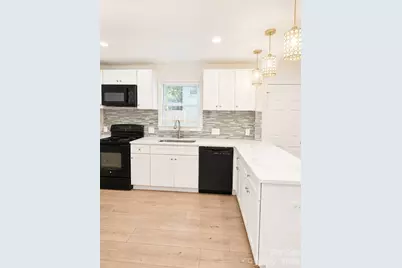 2007 Highland Street, Charlotte, NC 28208 - Photo 11