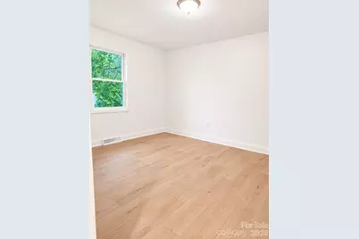 2007 Highland Street, Charlotte, NC 28208 - Photo 21