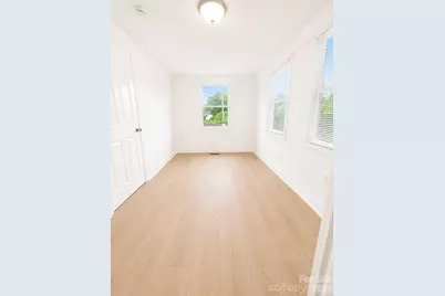 2007 Highland Street, Charlotte, NC 28208 - Photo 29
