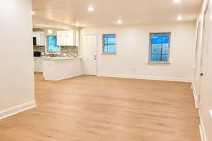2007 Highland St, Charlotte, NC 28208 - Photo 5