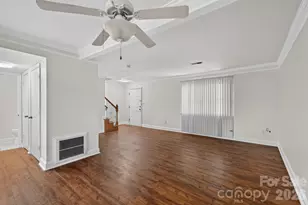 8904 Hunter Ridge Dr, Charlotte, NC 28226 - Photo 13