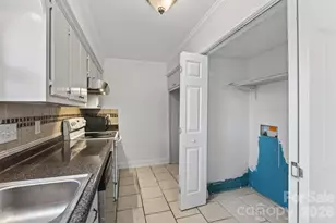 8904 Hunter Ridge Dr, Charlotte, NC 28226 - Photo 25