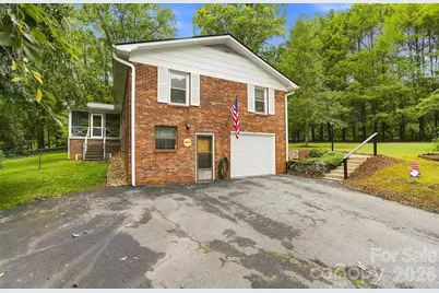 108 Arthur Lane, Hendersonville, NC 28791 - Photo 19
