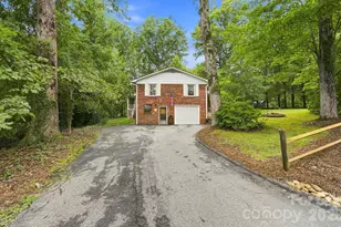 108 Arthur Ln, Hendersonville, NC 28791 - Photo 7