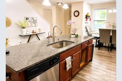413 Peachtree Road, Charlotte, NC 28216 - Photo 9