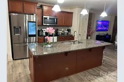 413 Peachtree Road, Charlotte, NC 28216 - Photo 5