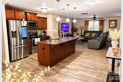 413 Peachtree Road, Charlotte, NC 28216 - Photo 3