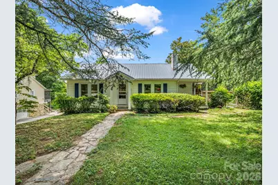 555 State Street, Marion, NC 28752 - Photo 1