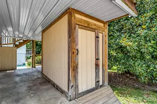 555 State St, Marion, NC 28752 - Photo 41