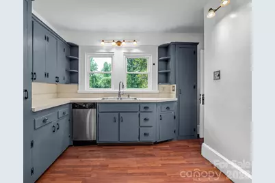 555 State Street, Marion, NC 28752 - Photo 19