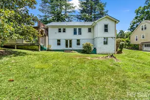 555 State St, Marion, NC 28752 - Photo 9