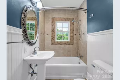 555 State Street, Marion, NC 28752 - Photo 27
