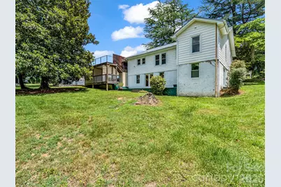 555 State Street, Marion, NC 28752 - Photo 11
