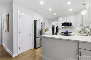 6419 Morven Ln, Charlotte, NC 28270 - Photo 11