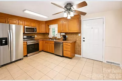 3237 Annex Street, Conover, NC 28613 - Photo 7