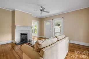 82 Hill St, Hot Springs, NC 28743 - Photo 11