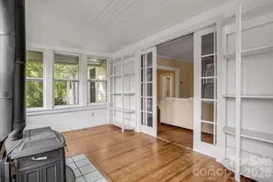 82 Hill St, Hot Springs, NC 28743 - Photo 9