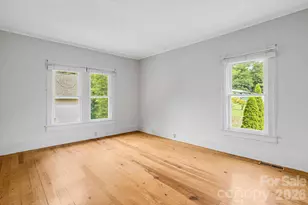 82 Hill St, Hot Springs, NC 28743 - Photo 27