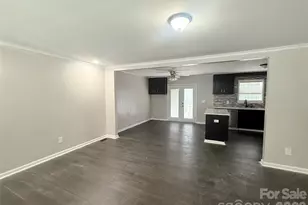 409 Redding St, Gastonia, NC 28054 - Photo 3